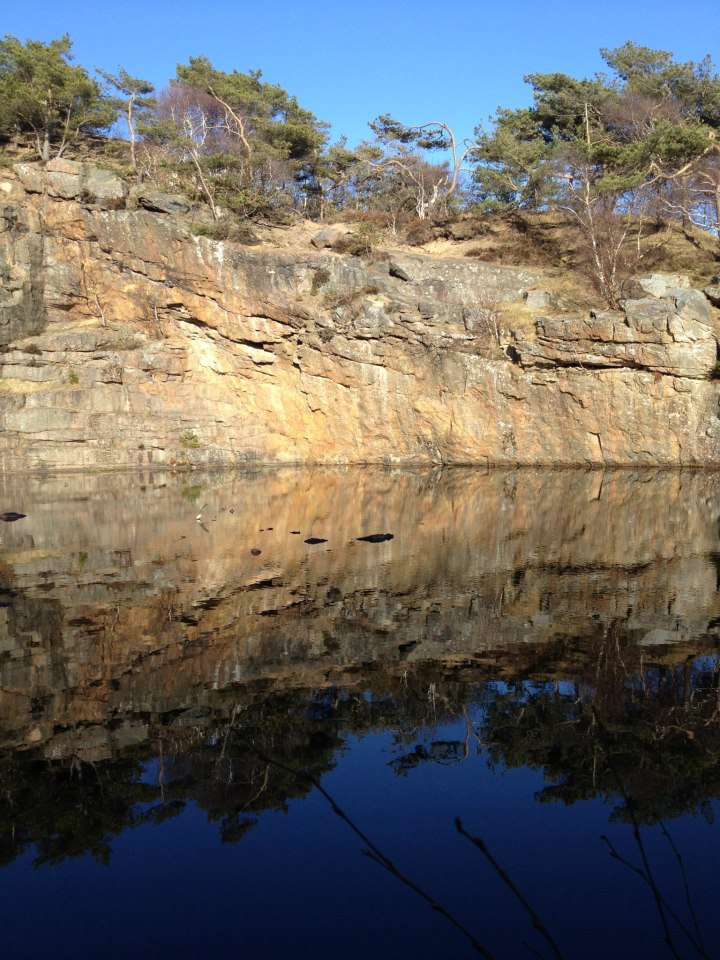 9366_480665695333679_120526163_n