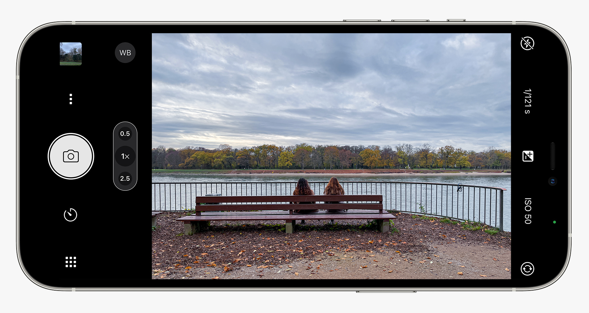 iPhone_12_Pro_Max_Device_Screenshot ProCamera on an iPhone 12 Pro Max